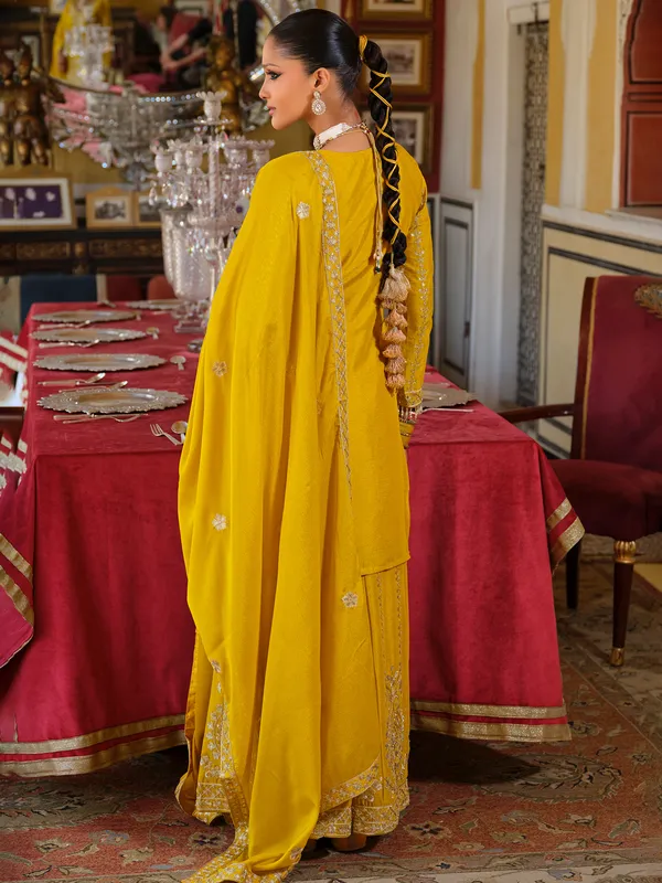 Yellow_Embroidered_Chinon_Kurta_Trouser_Dupatta_Set