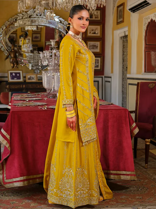 Yellow_Embroidered_Chinon_Kurta_Trouser_Dupatta_Set