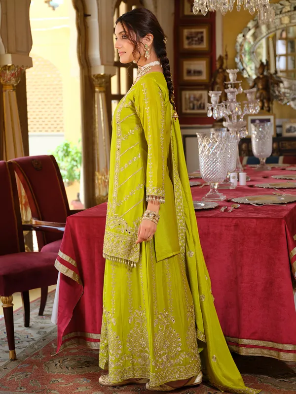 Green_Embroidered_Chinon_Kurta_Trouser_Dupatta_Set