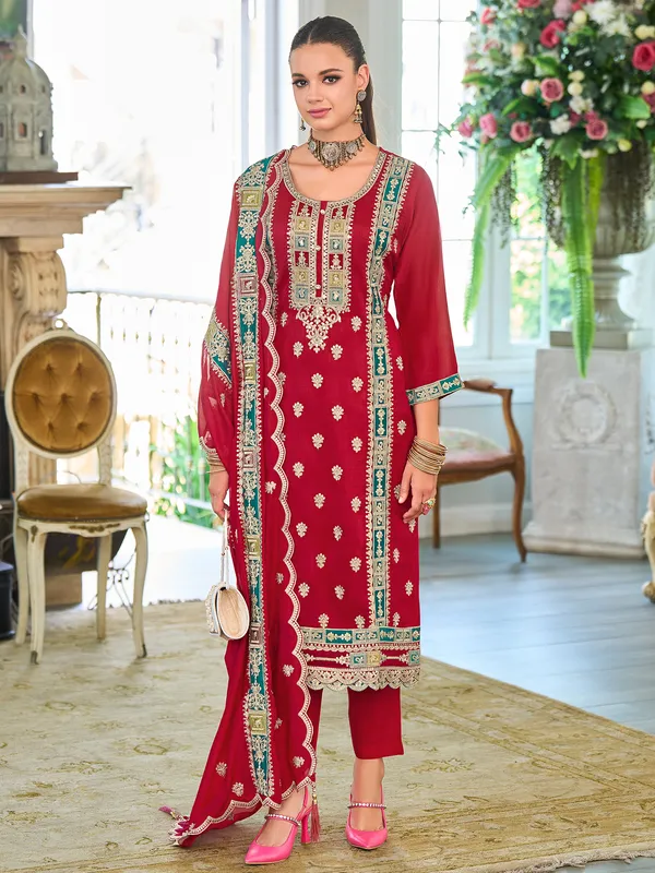 Red_Embroidered_Chinon_Kurta_Trouser_Dupatta_Set