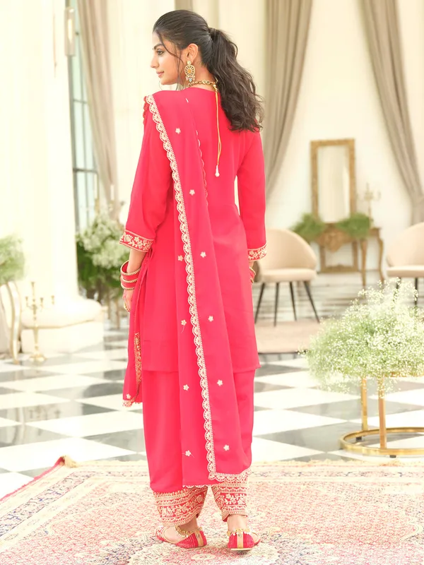 Red_Embroidered_Chinon_Kurta_Trouser_Dupatta_Set