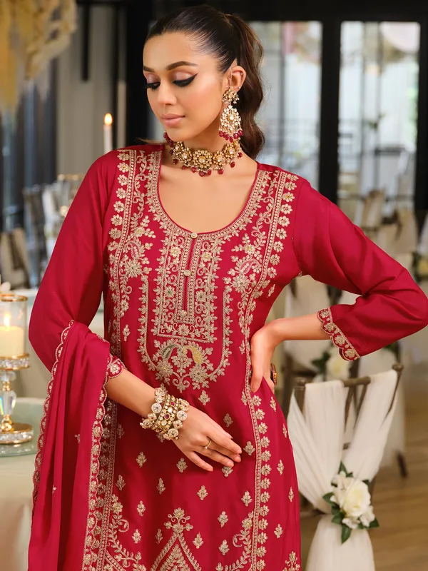 Pink_Embroidered_Chinon_Kurta_Trouser_Dupatta_Set