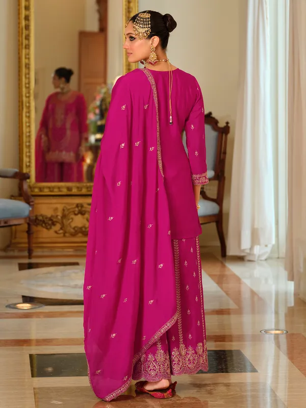 Pink_Embroidered_Chinon_Kurta_Trouser_Dupatta_Set