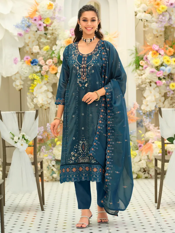 Teal_Embroidered_Silk_Blend_Kurta_Trouser_Dupatta_Set