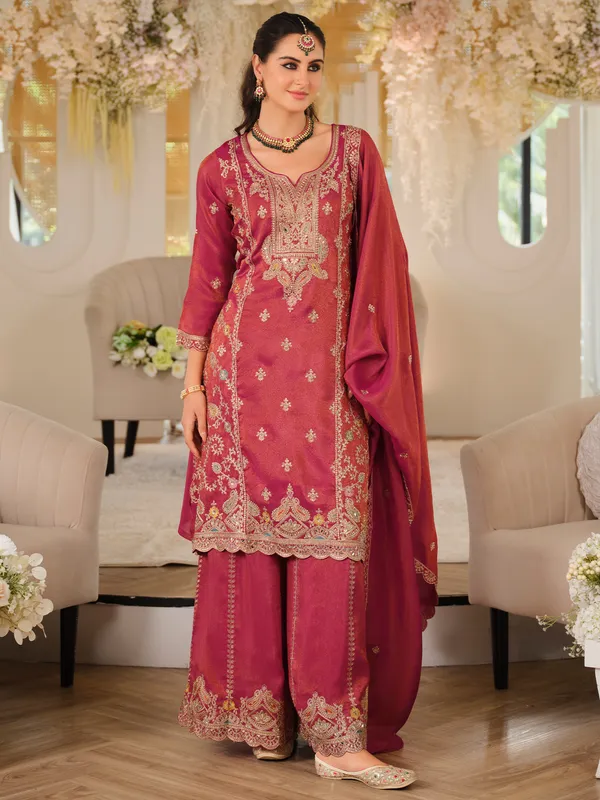 Pink_Silk_Blend_Embroidered_Kurta_Trouser_Dupatta_Set