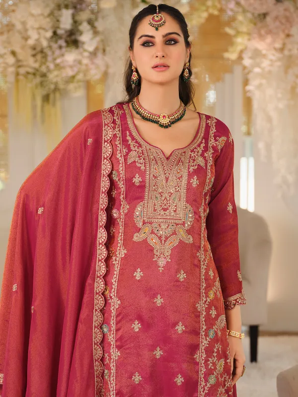 Pink_Silk_Blend_Embroidered_Kurta_Trouser_Dupatta_Set