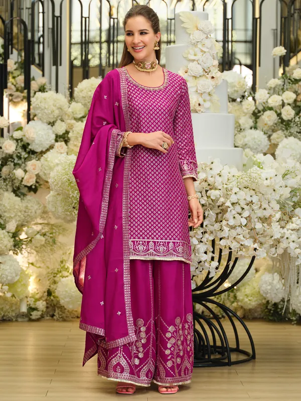 Pink_Silk_Blend_Embroidered_Kurta_Trouser_Dupatta_Set
