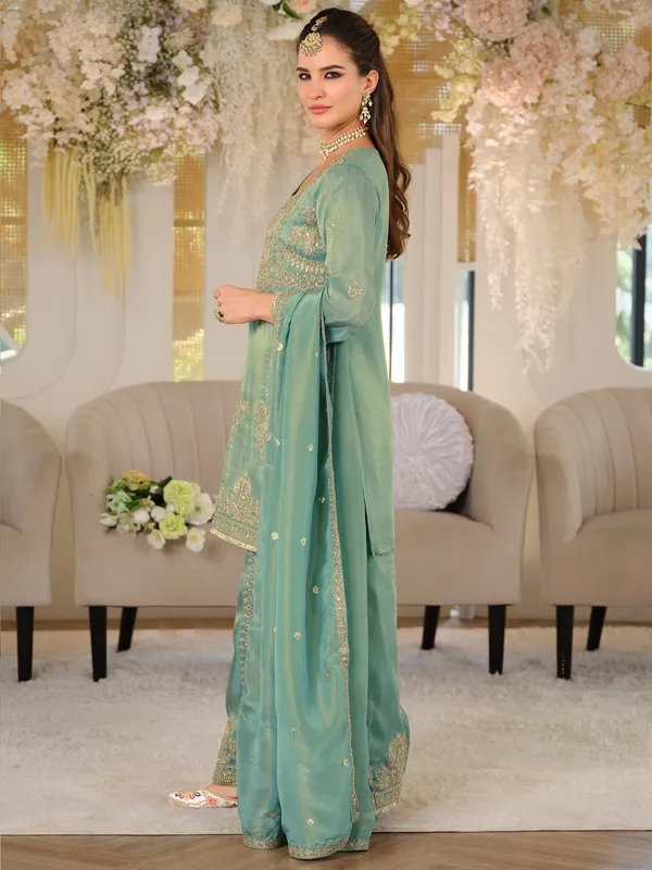 Green_Silk_Blend_Embroidered_Kurta_Trouser_Dupatta_Set