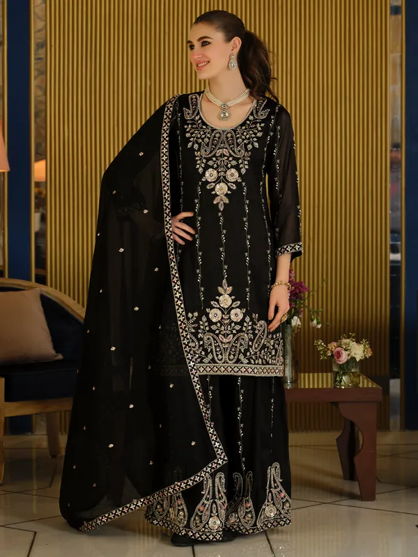 Black_Silk_Blend_Embroidered_Kurta_Trouser_Dupatta_Set