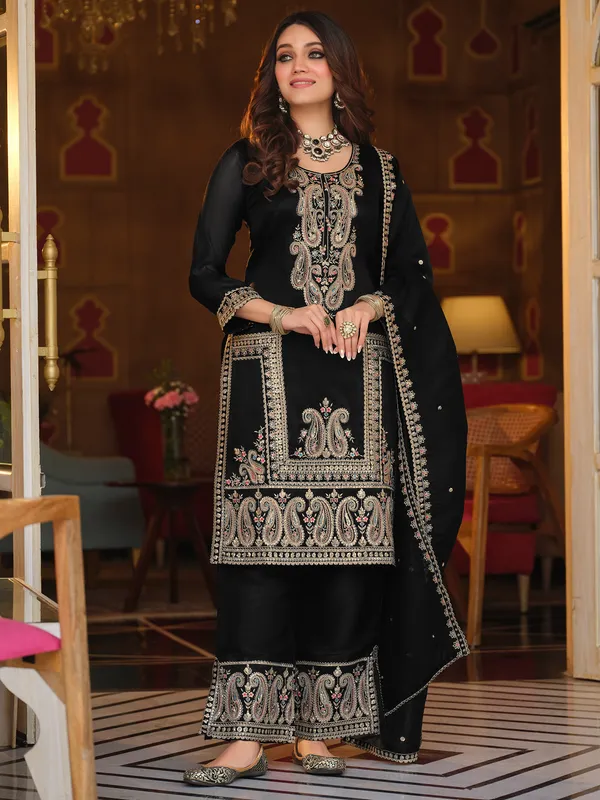 Black_Silk_Blend_Embroidered_Kurta_Trouser_Dupatta_Set