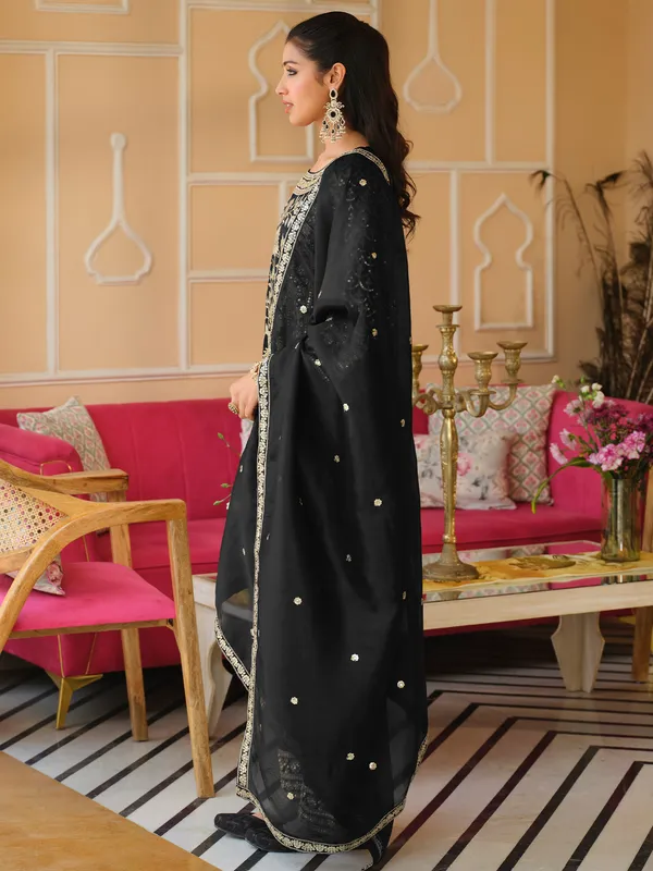 Black_Silk_Blend_Embroidered_Kurta_Trouser_Dupatta_Set