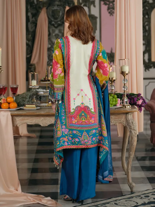 Multi_Silk_Blend_Embroidered_Kurta_Trouser_Dupatta_Set