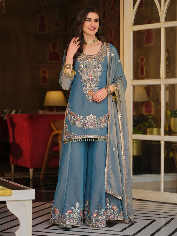 Blue_Embroidered_Silk_Blend_Kurta_Trouser_Dupatta_Set