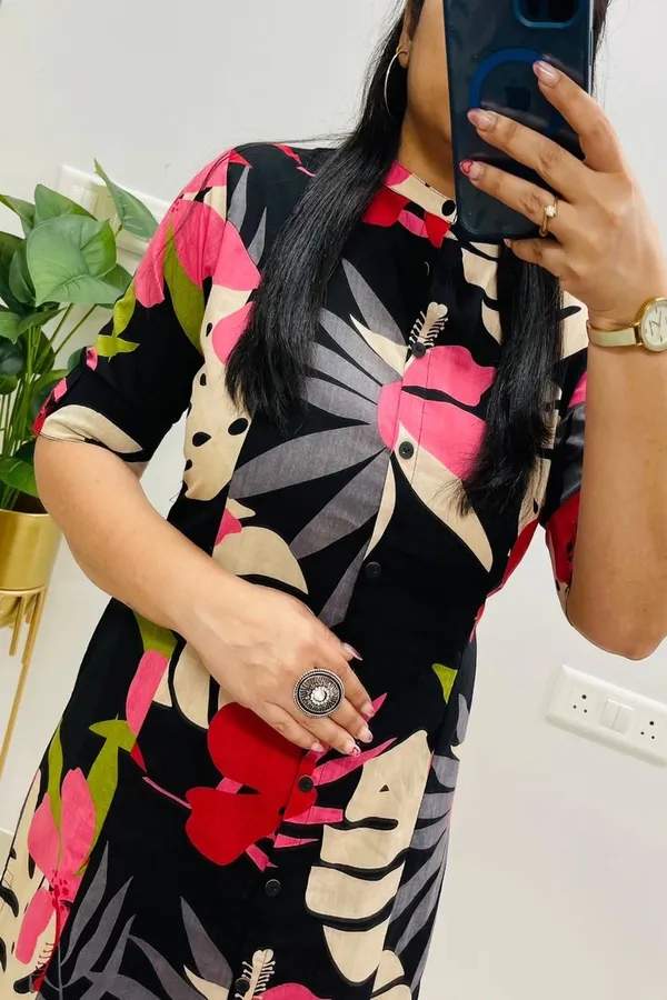 Black_Cotton_Floral_Printed_Kurta_Set_For_Women