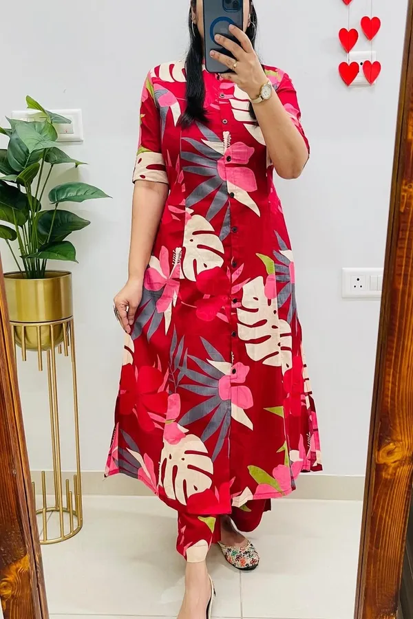 Red_Cotton_Floral_Printed_Kurta_Set_For_Women