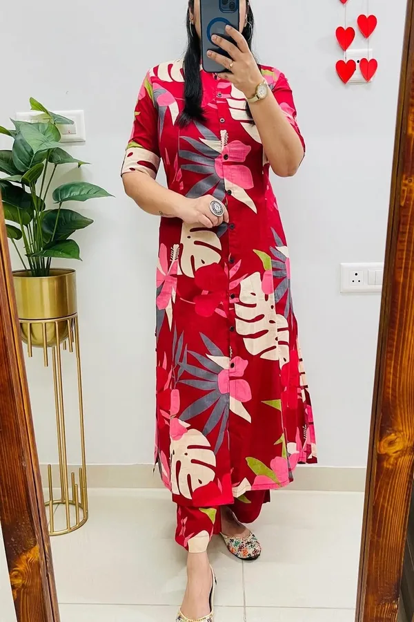 Red_Cotton_Floral_Printed_Kurta_Set_For_Women