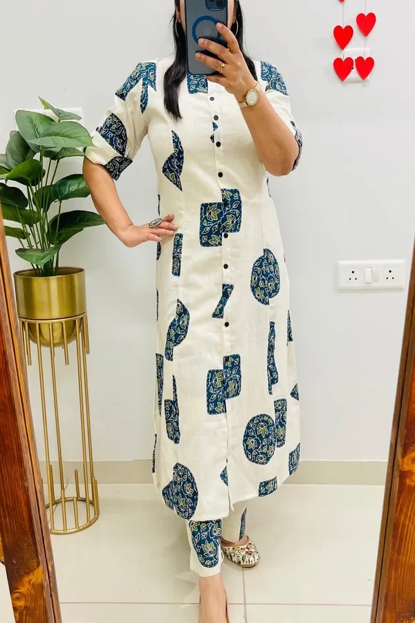 White_Cotton_Floral_Printed_Kurta_Set_For_Women
