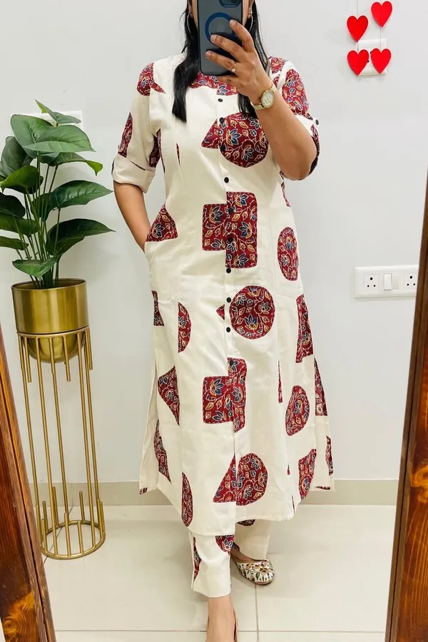 White_Cotton_Floral_Printed_Kurta_Set_For_Women