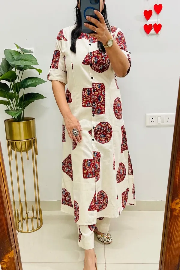 White_Cotton_Floral_Printed_Kurta_Set_For_Women