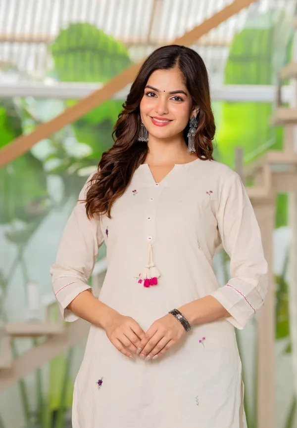 Floral_Embroidered_Pure_Cotton_Round_Neck_Kurta_&_Trouser_Set