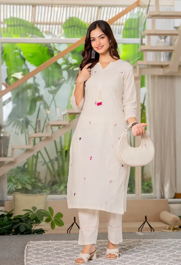 Floral_Embroidered_Pure_Cotton_Round_Neck_Kurta_&_Trouser_Set