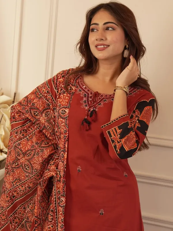 Floral_Embroidered_Pure_Cotton_Round_Neck_Brown_Kurta_Trouser_&_Dupatta_Set