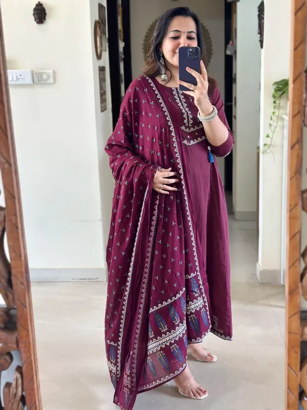 Floral_Embroidered_Pure_Cotton_Round_Neck_Wine_Kurta_Trouser_&_Dupatta_Set