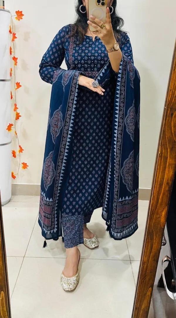 Floral_Printed_Pure_Cotton_Round_Neck_Blue_Kurta_Trouser_&_Dupatta_Set