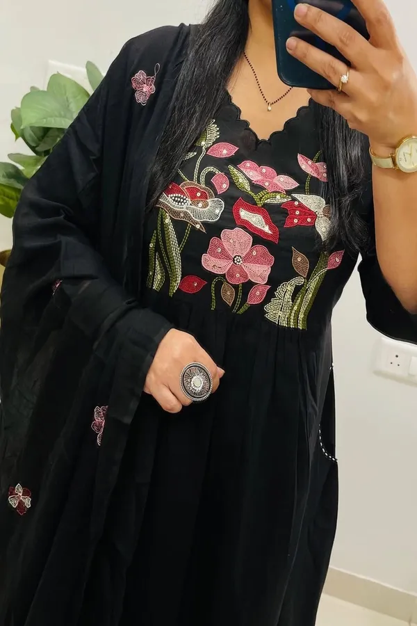Floral_embroidered_Pure_Cotton_V_Neck_Black_Kurta_Trouser_&_Dupatta_Set