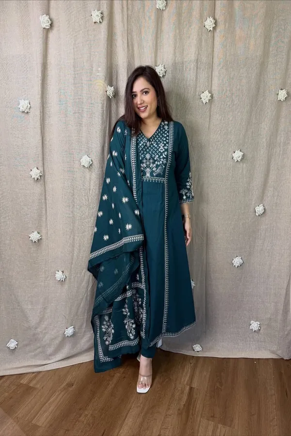Floral_embroidered_Pure_Cotton_V_Neck_Blue_Kurta_Trouser_&_Dupatta_Set