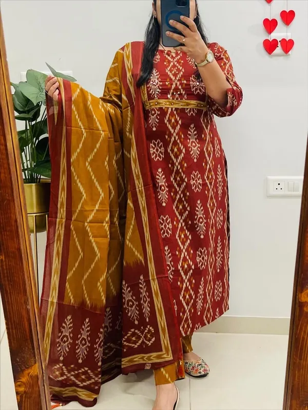 Floral_Printed_Pure_Cotton_Round_Neck_Red_Kurta_Trouser_&_Dupatta_Set