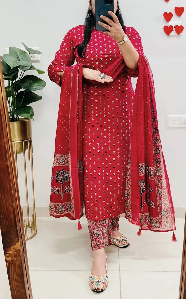 Floral_Printed_Pure_Cotton_Round_Neck_Red_Kurta_Trouser_&_Dupatta_Set