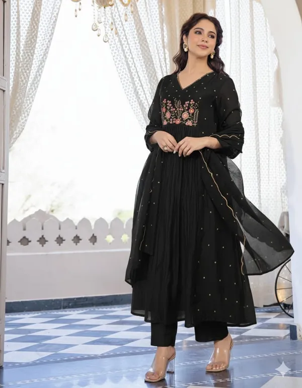 Floral_embroidered_Pure_Cotton_V_Neck_Black_Kurta_Trouser_&_Dupatta_Set