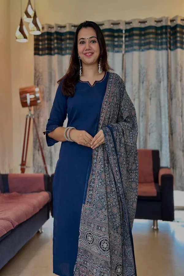 Floral_embroidered_Pure_Cotton_Round_Neck_Blue_Kurta_Trouser_&_Dupatta_Set