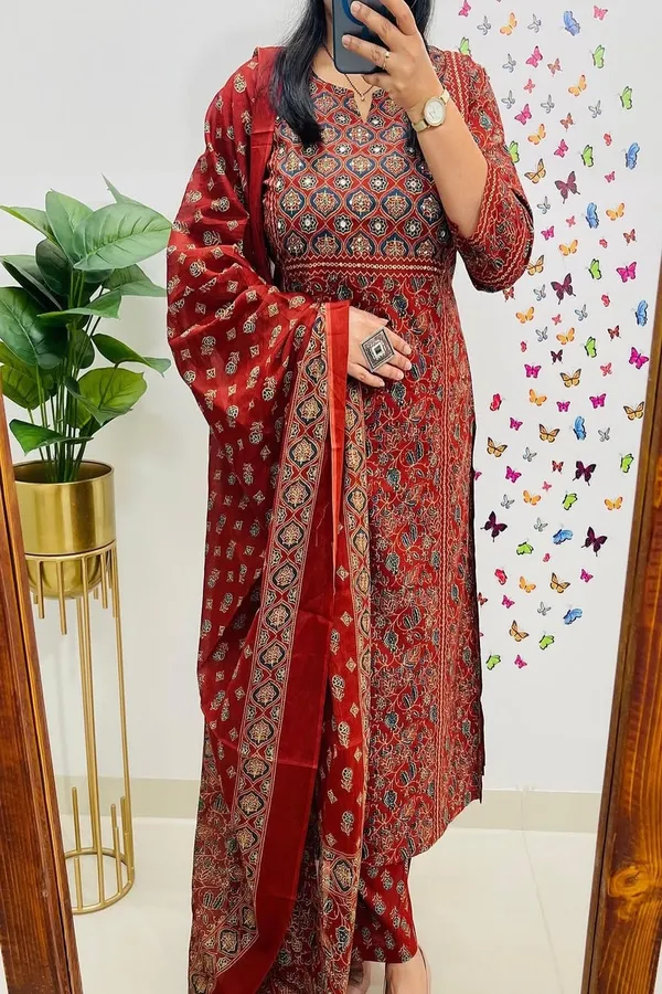 Floral_embroidered_cotton_round_neck_red__Kurta_Trouser_&_Dupatta_Set