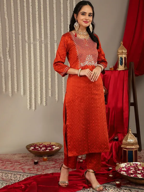 Orange_Floral_Embroidered_Art_Silk_Kurta_Trouser_Dupatta_Set