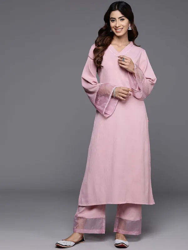 Pink_Floral_Printed_Silk_Blend_Kurta_Palazzo_Set