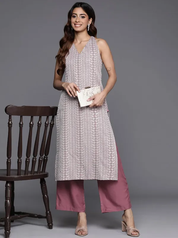 Mauve_Floral_Printed_Viscose_Rayon_Kurta_Palazzo_Set