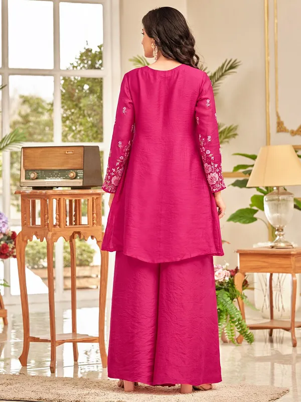 Pink_Floral_Embroidered_CFloraleri_Cotton_Kurta_Palazzo_Set