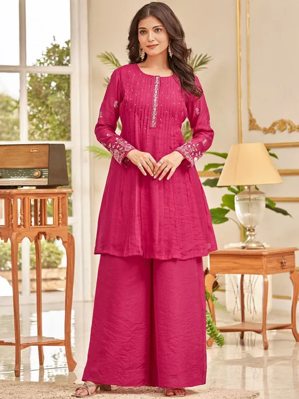 Pink_Floral_Embroidered_CFloraleri_Cotton_Kurta_Palazzo_Set