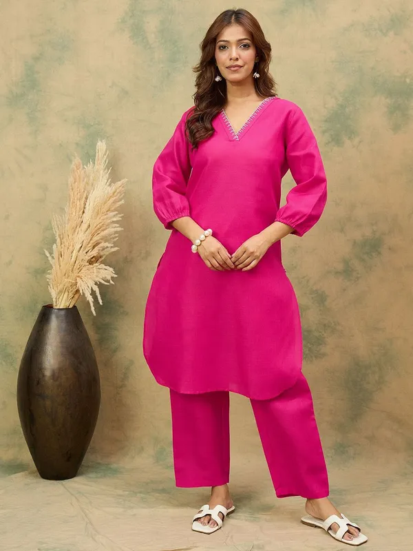 Pink_Floral_Printed_Cotton_Blend_Kurta_Trouser_Set