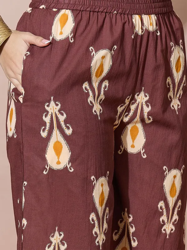 Brown_Floral_Printed_Cotton_Blend_Kurta_Palazzo_Set