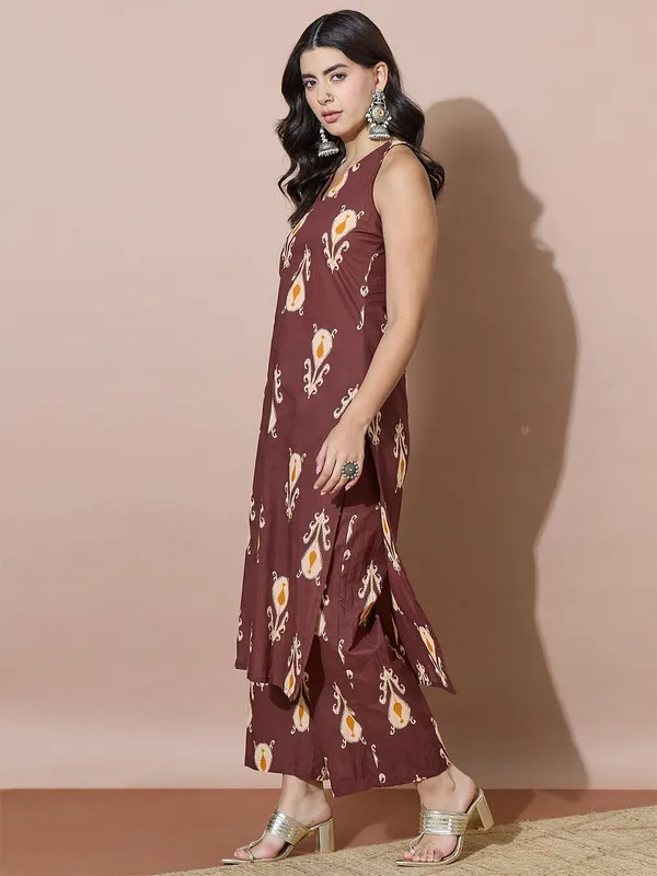 Brown_Floral_Printed_Cotton_Blend_Kurta_Palazzo_Set