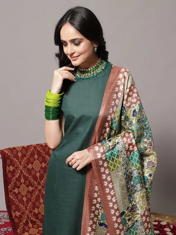 Green_Floral_Printed_Cotton_Blend_Kurta_Trouser_Dupatta_Set