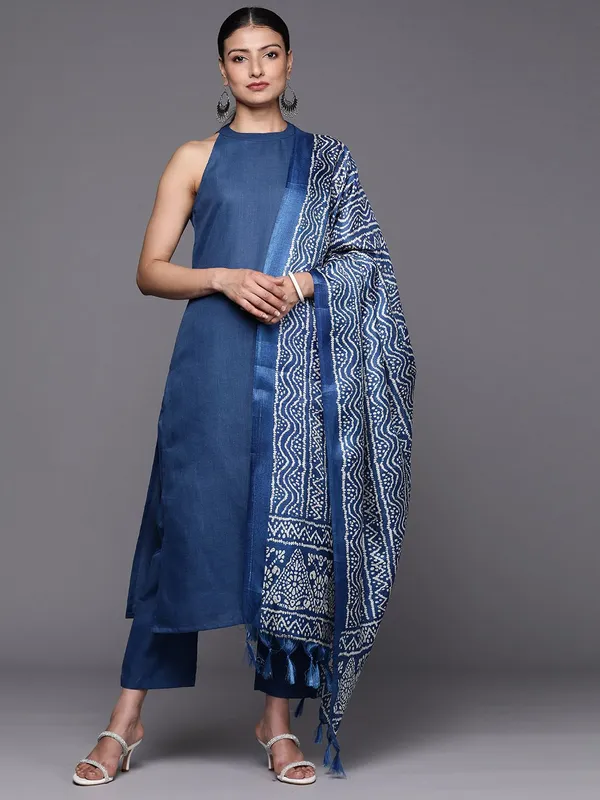 Blue_Floral_Printed_Cotton_Kurta_Trouser_Dupatta_Set