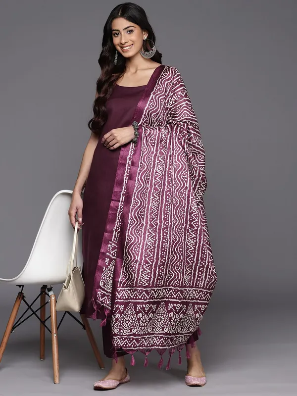 Violet_Floral_Printed_Cotton_Blend_Kurta_Trouser_Dupatta_Set