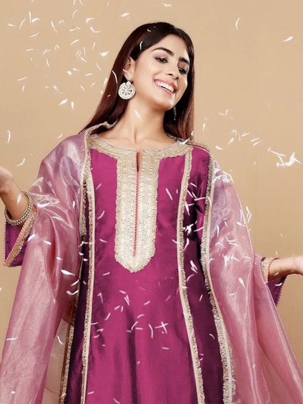 Purple_Floral_Embroidered_Silk_Blend_Kurta_Trouser_Dupatta_Set