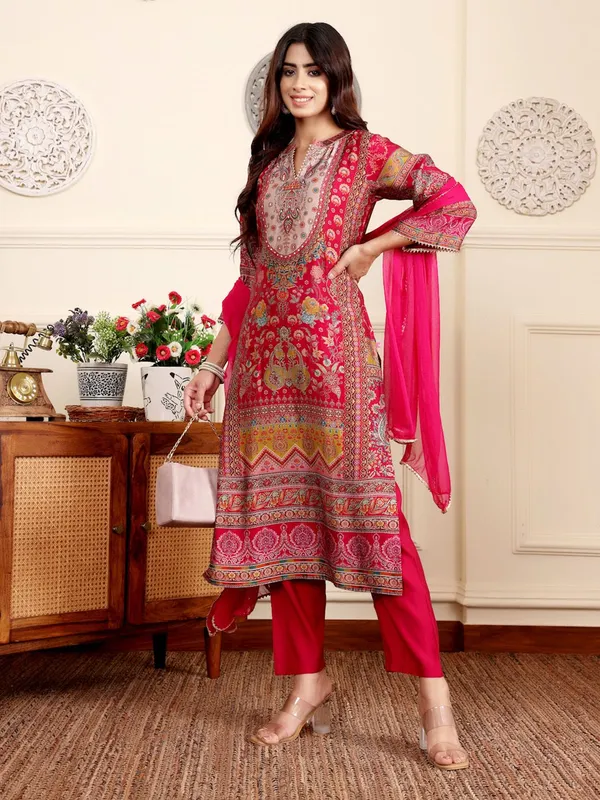 Pink_Floral_Printed_CFloraleri_Silk_Kurta_Trouser_Dupatta_Set