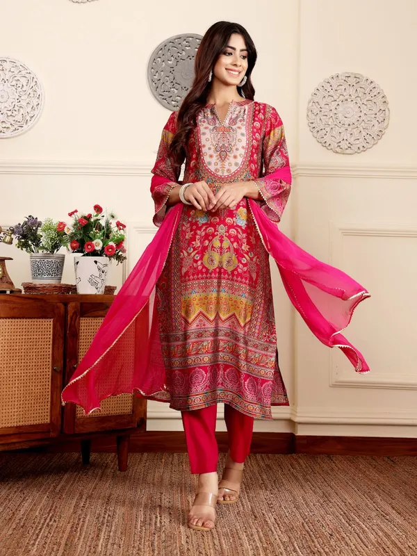 Pink_Floral_Printed_CFloraleri_Silk_Kurta_Trouser_Dupatta_Set