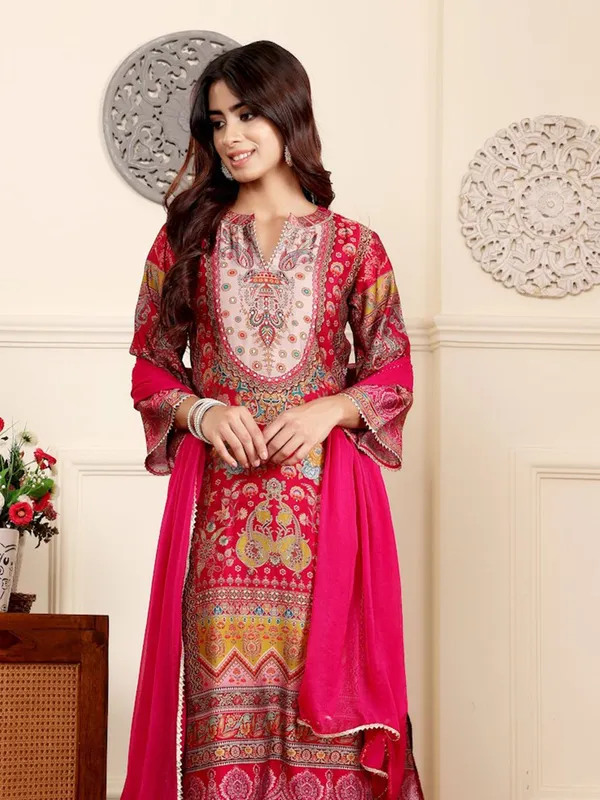 Pink_Floral_Printed_CFloraleri_Silk_Kurta_Trouser_Dupatta_Set